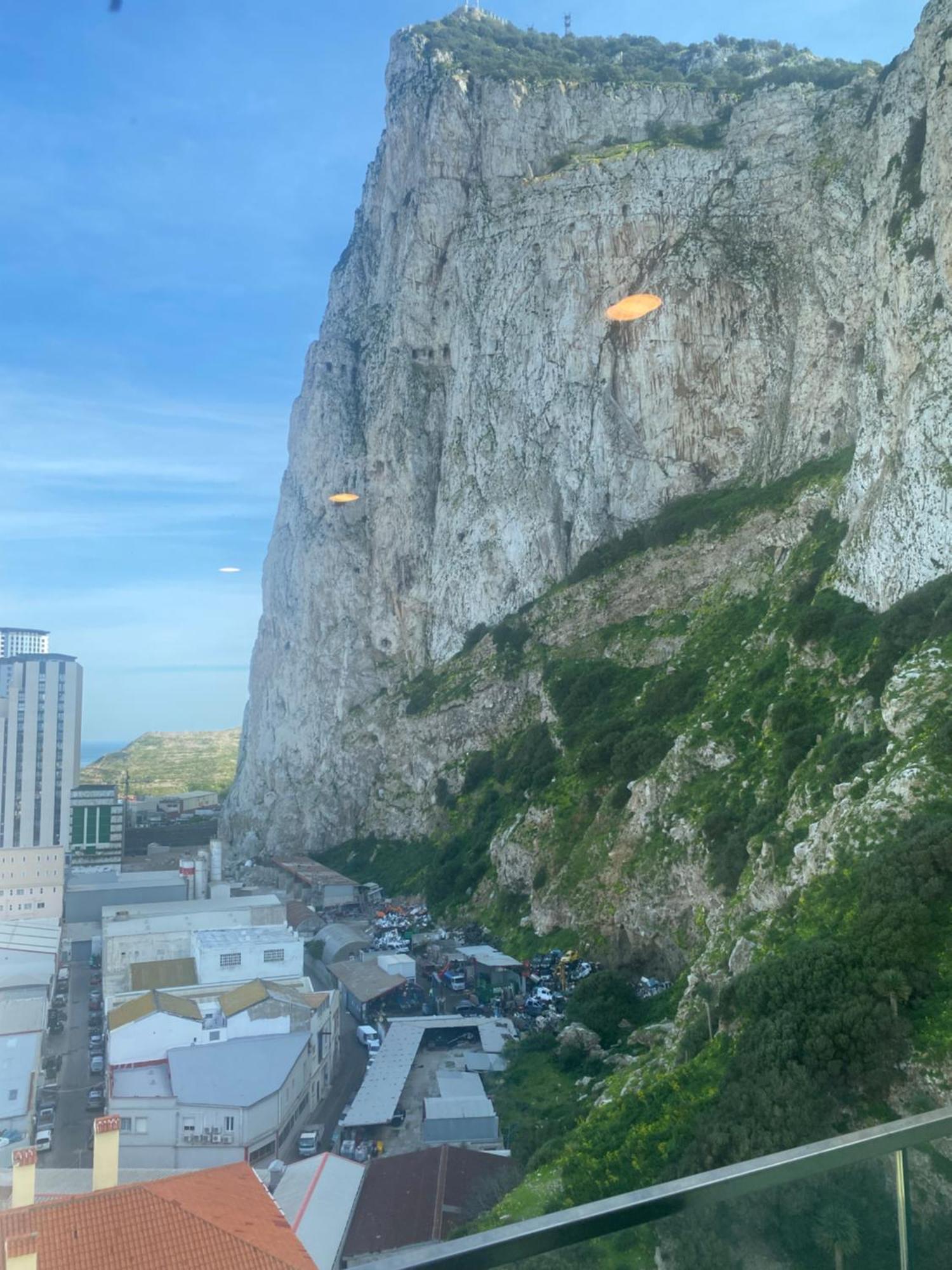 Cp Top Floor Luxury Studio With Spa And Pool Gibraltar Exterior photo